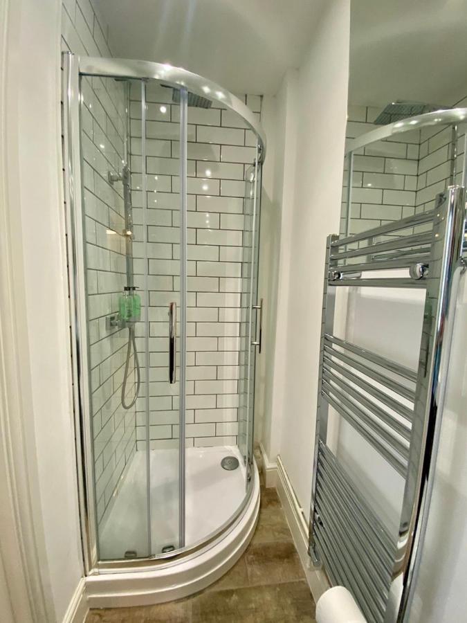 קארדיף Stylish Modern Apartments Near Parks & Centre מראה חיצוני תמונה