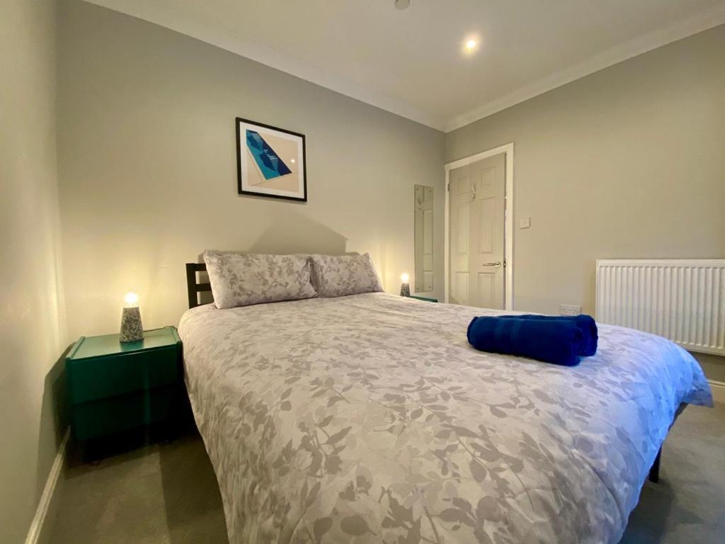 קארדיף Stylish Modern Apartments Near Parks & Centre מראה חיצוני תמונה