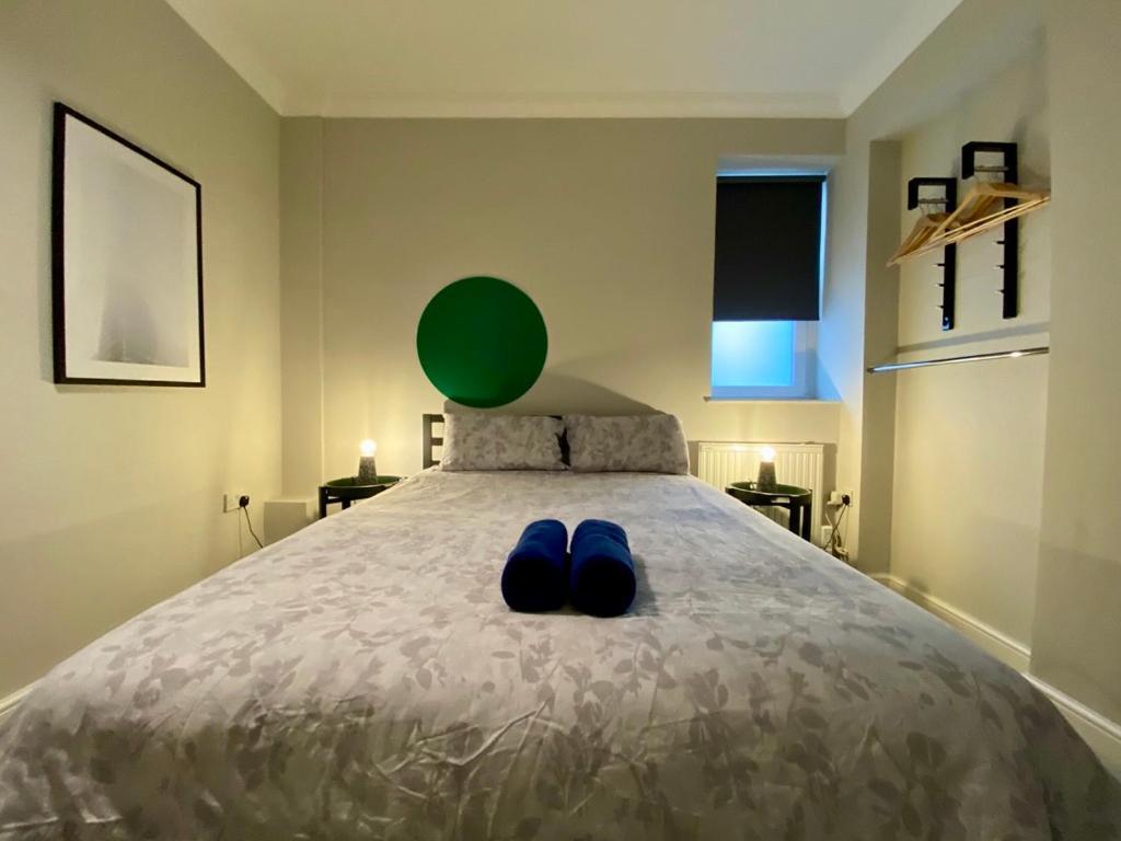 קארדיף Stylish Modern Apartments Near Parks & Centre מראה חיצוני תמונה