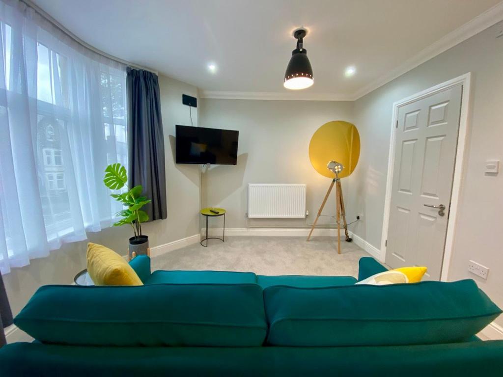 קארדיף Stylish Modern Apartments Near Parks & Centre מראה חיצוני תמונה