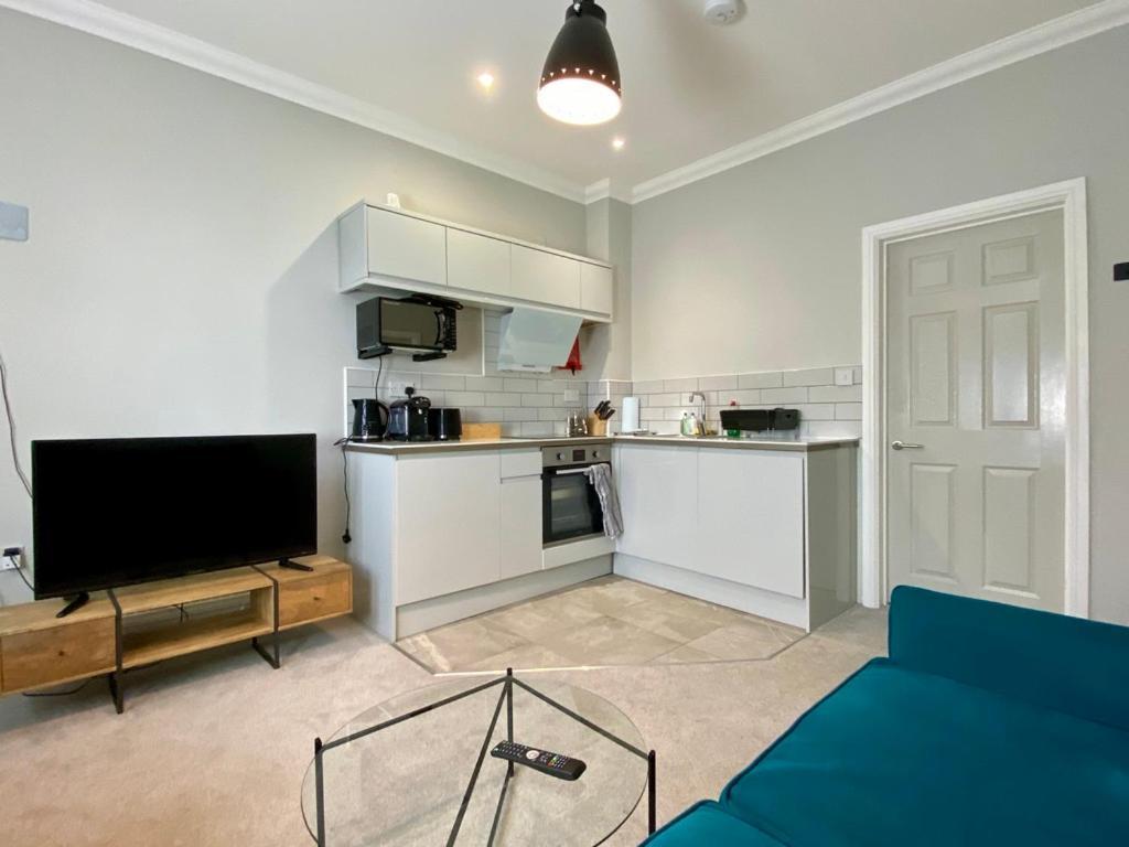 קארדיף Stylish Modern Apartments Near Parks & Centre מראה חיצוני תמונה